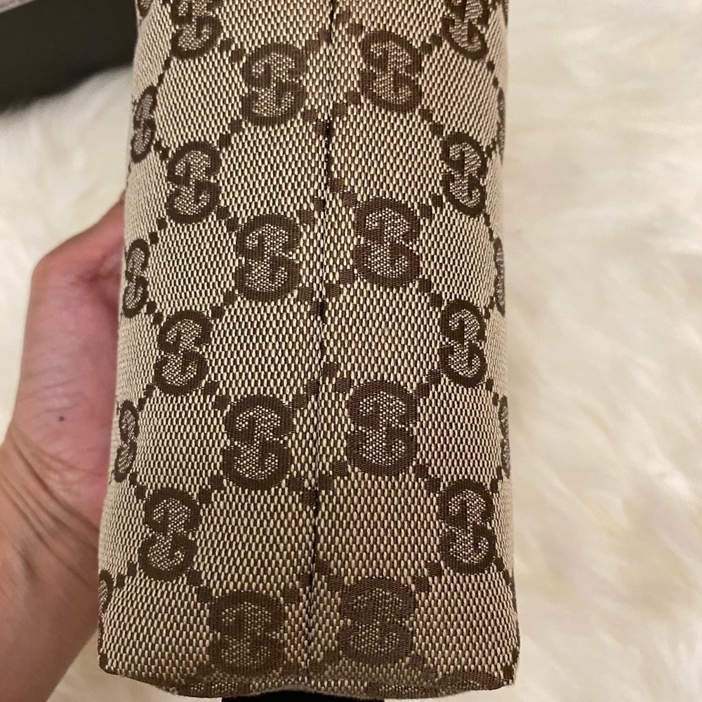 Gucci Pouch - Picture 14 of 16